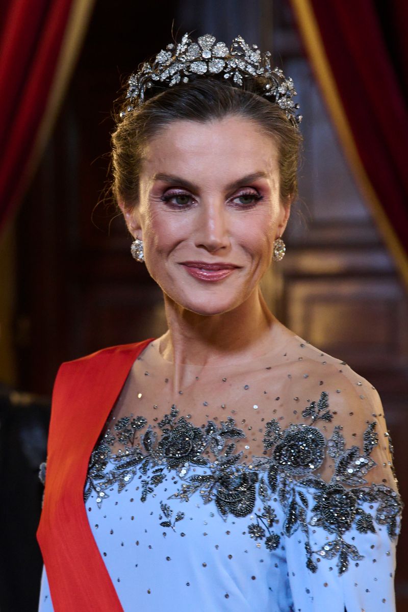 Queen Letizia of Spain attends an Gala Dinner at the Royal Palace of Madrid on the first day of the State Visit of the President of France