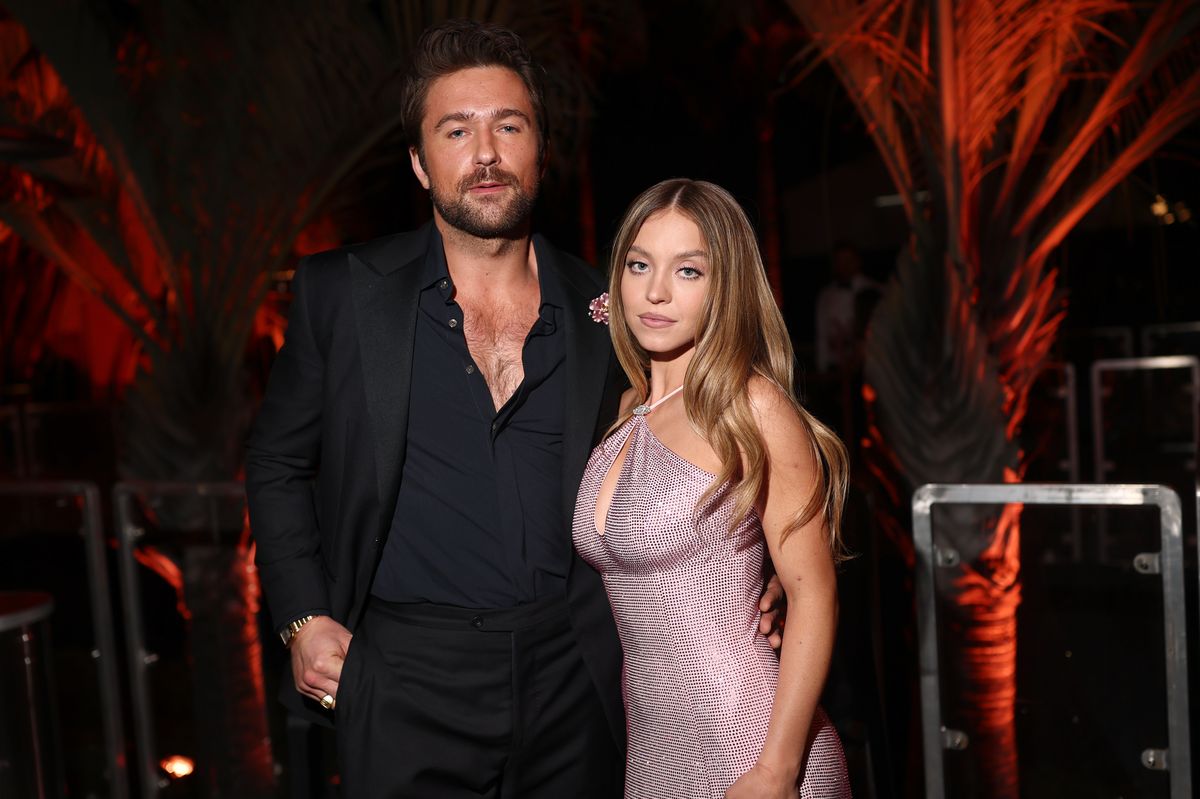 Sklenar and Sweeney were previously together at the Vanity Fair Oscar Party