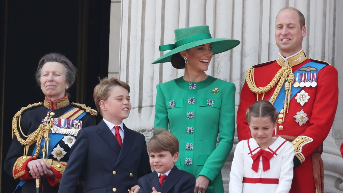 Princess Charlotte gets what Princess Anne never did the historic shift for royal women