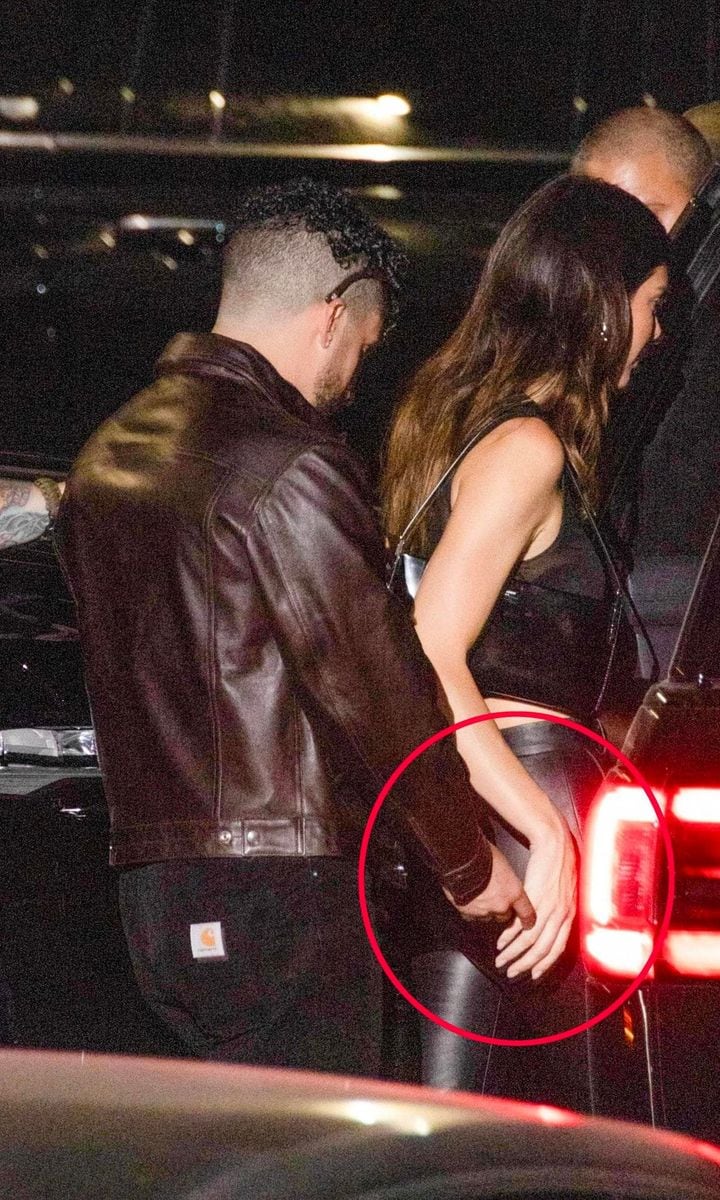 Kendall Jenner and Bad Bunny are all smiles while leaving the Dave Chappelle Comedy Show at Delilah in West Hollywood