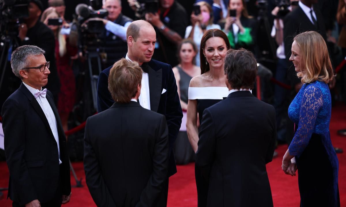  The royal couple met the film’s star Tom Cruise at the premiere in London. 