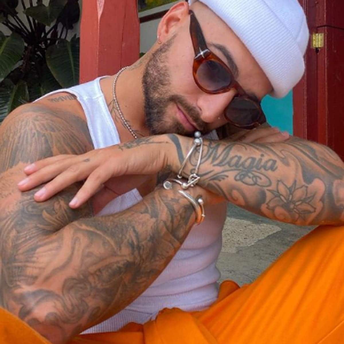 Maluma orange pants