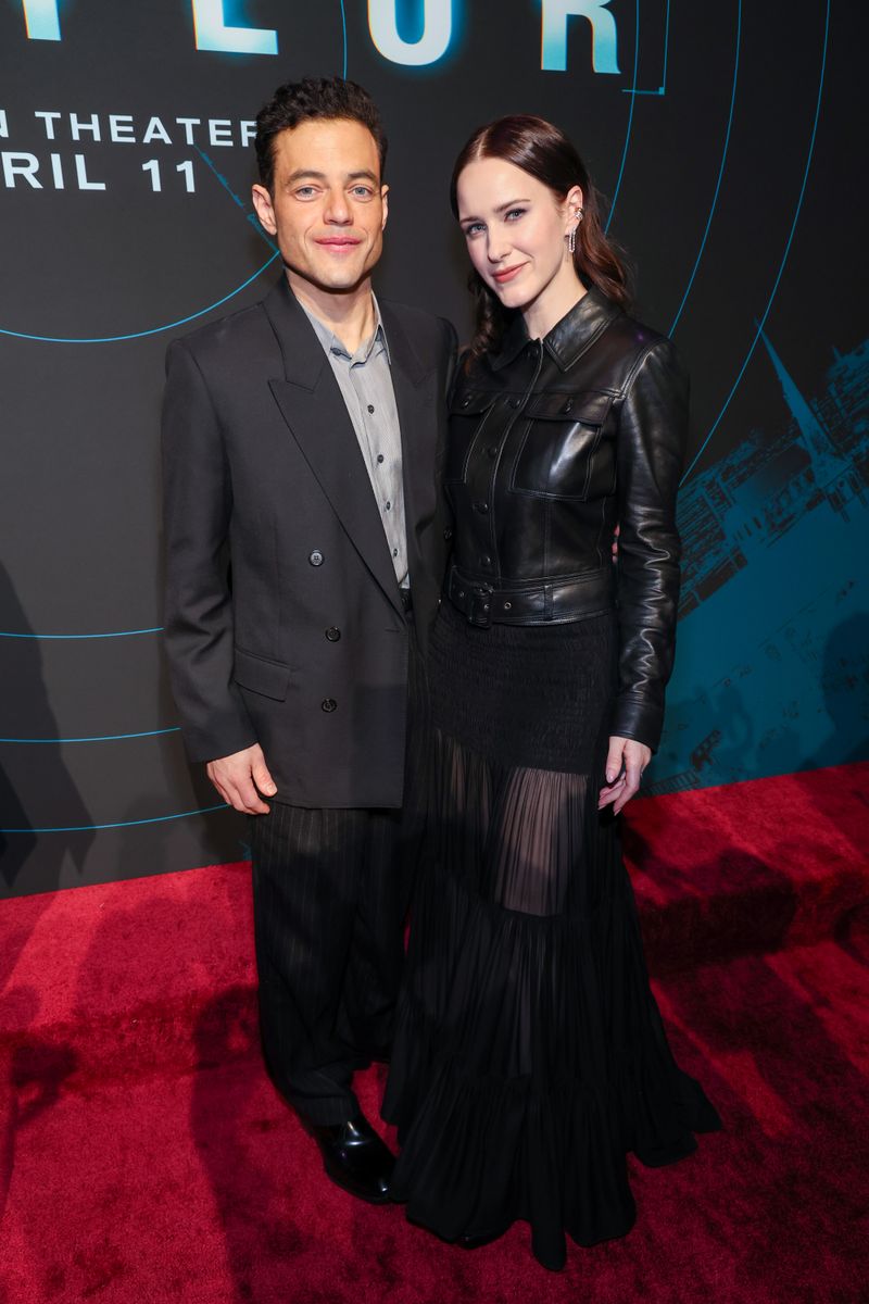 Rami Malek and Rachel Brosnahan 