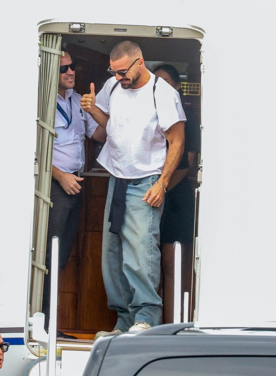 
Ricky Martin touched down in Canberra aboard a private jet with his 17-year-old twin sons, Matteo and Valentino, as his Australian tour rolled into the capital.