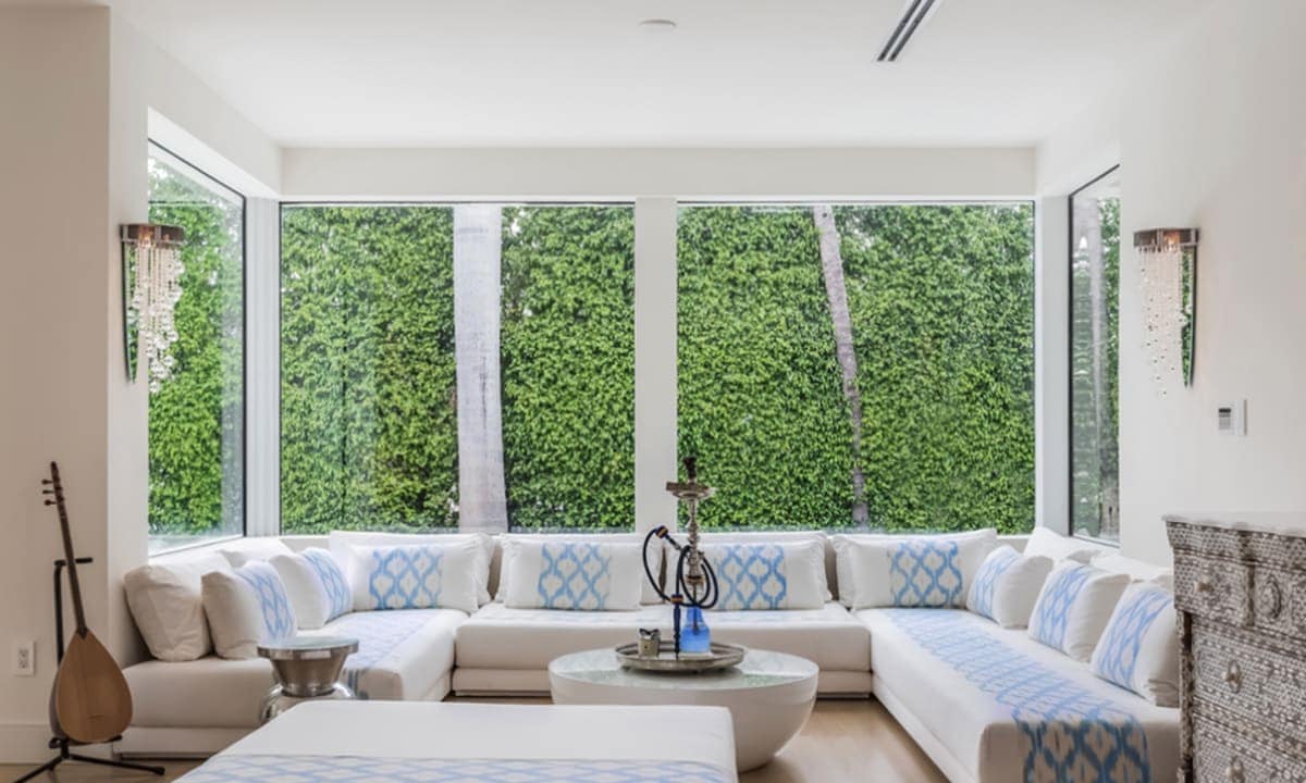 The hookah area in Shakira's home
