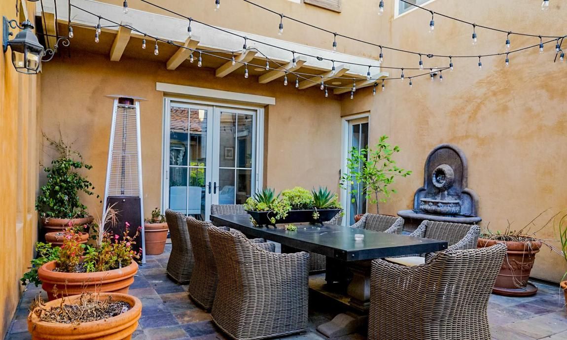 Selena Gomez mansion