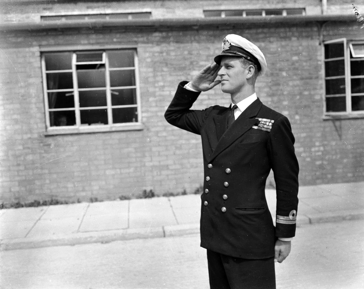 31st July 1947:  Lieutenant Philip Mountbatten, husband of Princess Elizabeth resumes his attendance at the Royal Naval Officers' School at Kingsmoor in Hawthorn, Wiltshire.