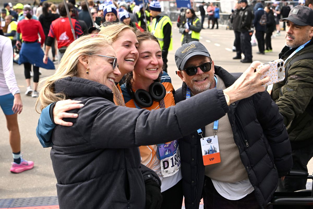 The NYC Marathon 2026 is on November 1. Discover the best free viewing spots, five-borough route, start times, TV coverage, and tips for watching the race in New York City.
