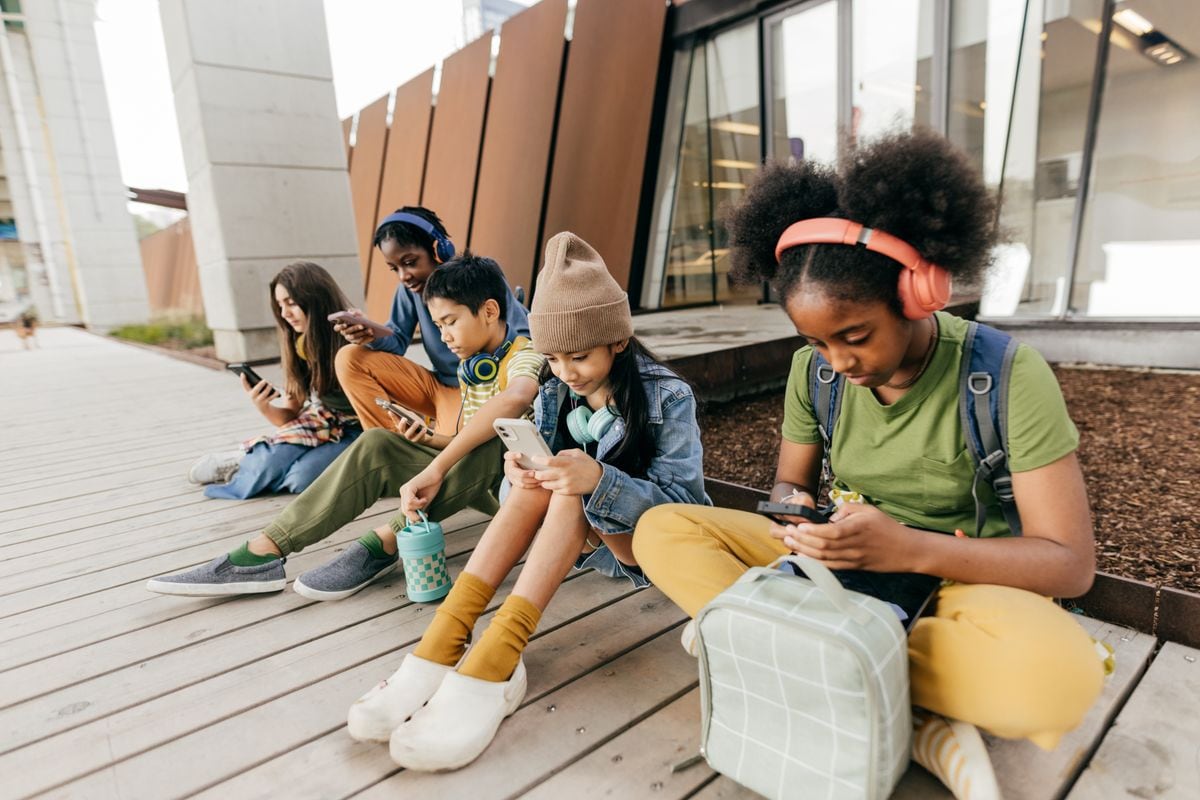 By 12 months, kids are 105% more likely to develop high sensory behaviors if exposed to screens. 