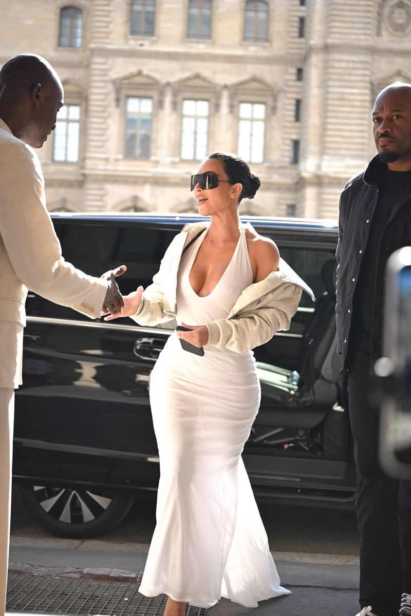 Dressed in a stunning all-white look, she brings pure elegance, confidence, and that unmistakable Parisian glamour.