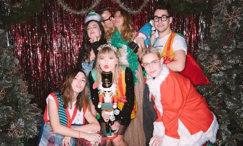 Taylor Swift celebrity birthday party