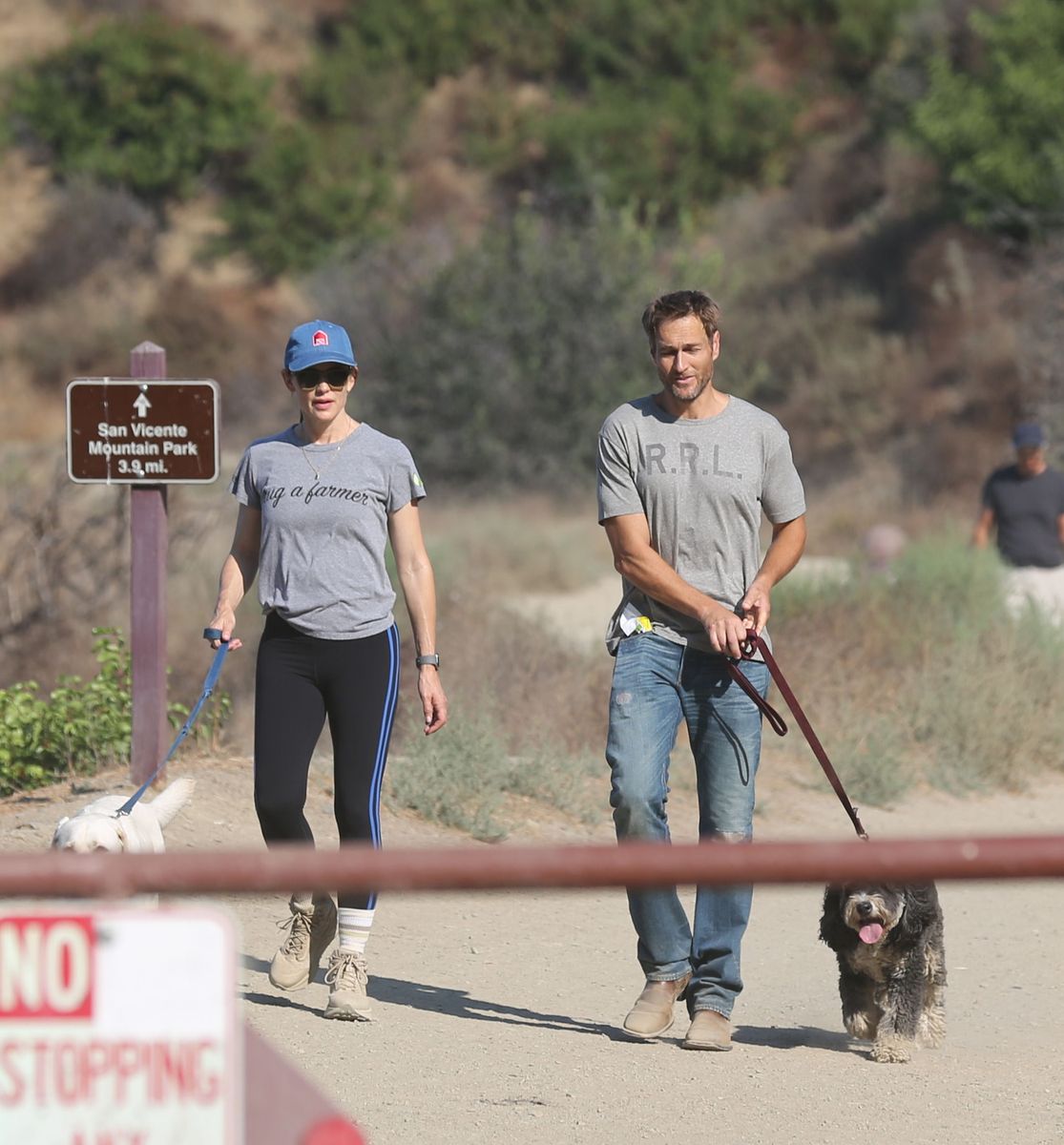 Jennifer Garner and John Miller  walking their dogs in Brentwood 