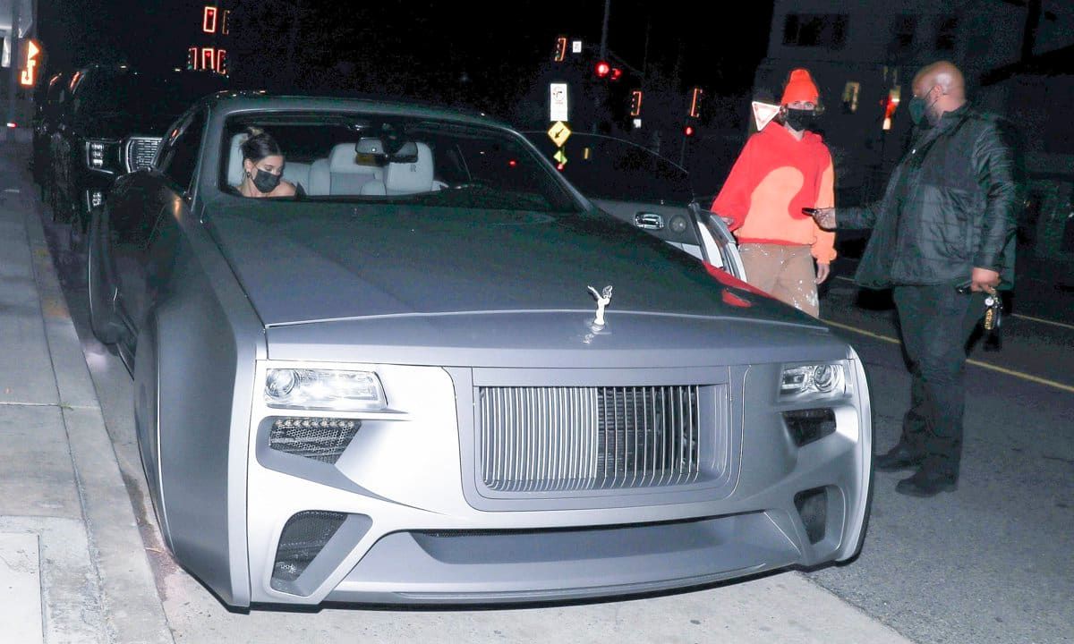 Justin and Hailey Bieber Go Out in his New electric Rolls Royce