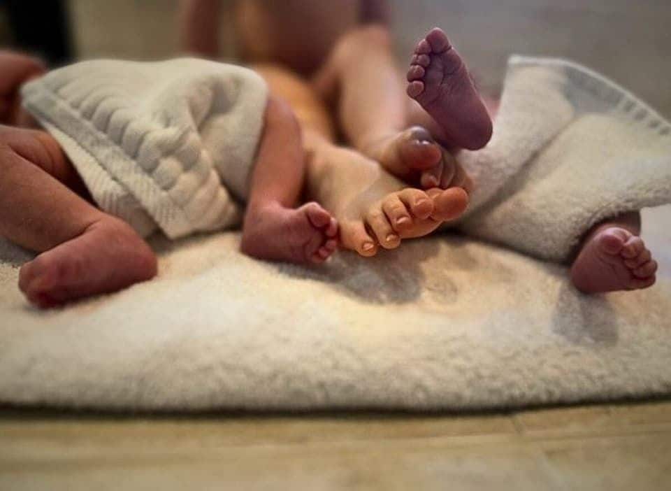 Amber Heard welcomes twins Agnes and Ocean on Mother’s Day
