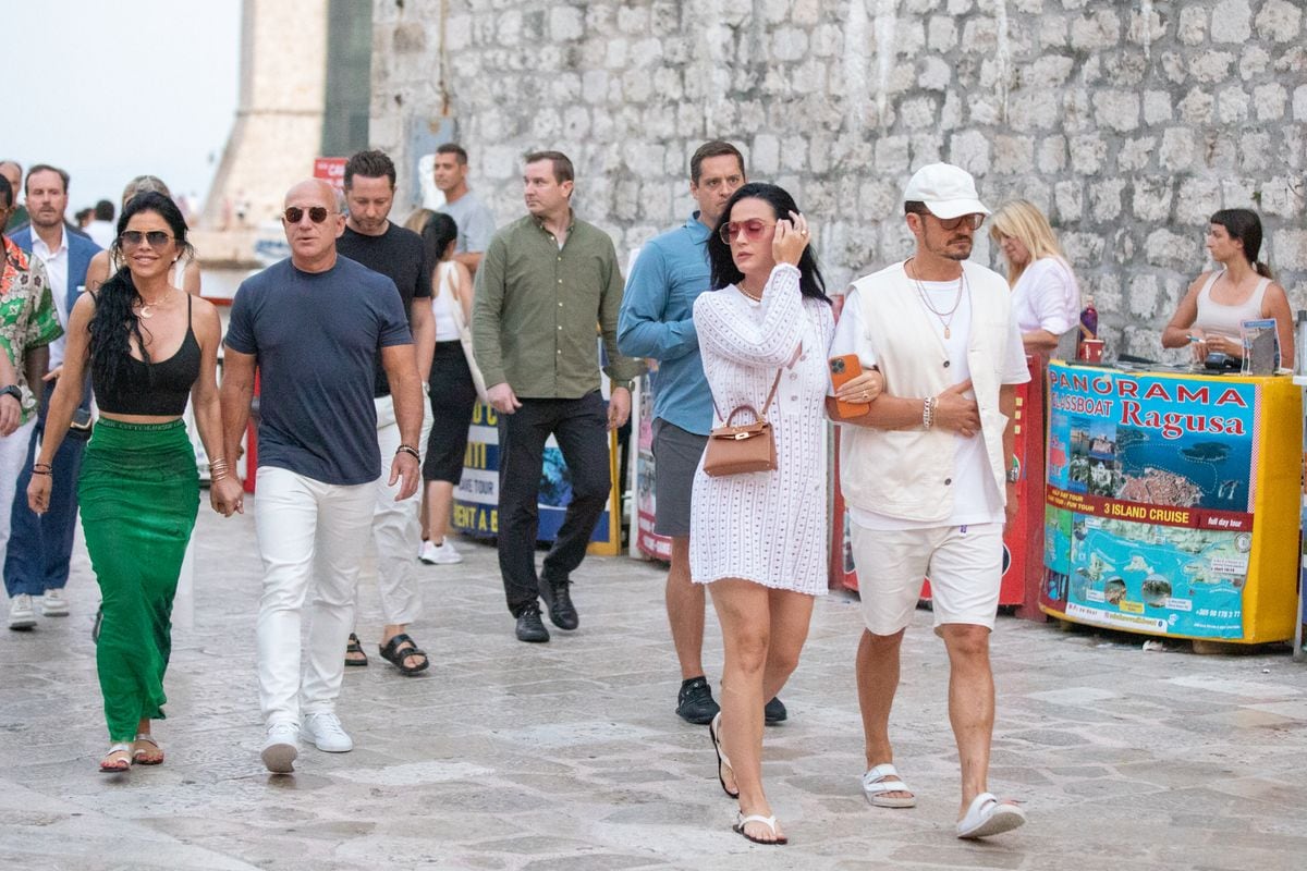 Jeff Bezos, Lauren Sanchez, Katy Perry, Orlando Bloom and Usher  took walk  along the Dubrovnik's main street Stradun, in Dubrovnik, Croatia on August 2023. 