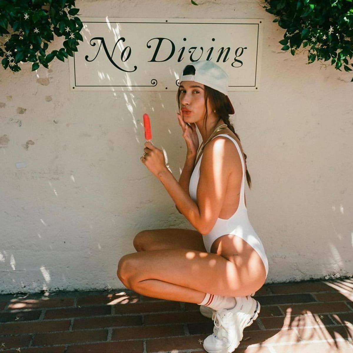 Hailey Bieber