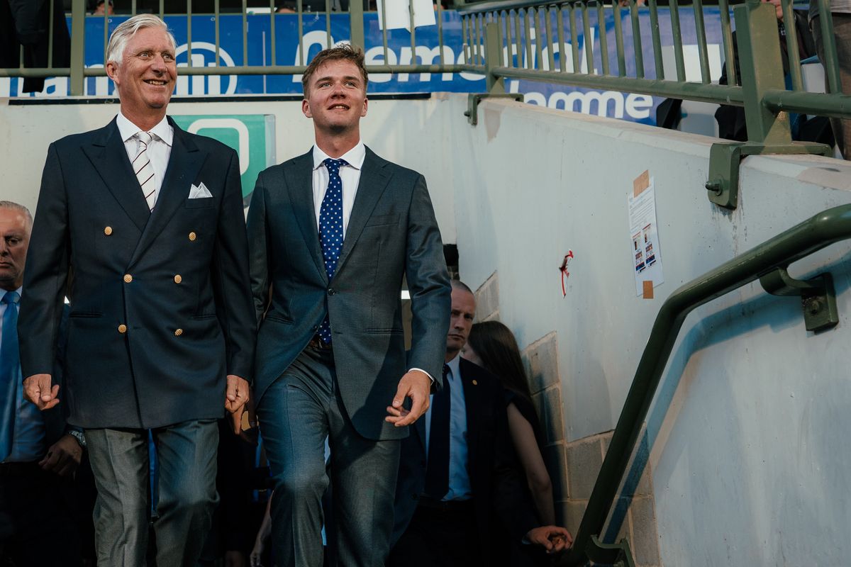 King Philippe and Prince Gabriel arrived together for the 50th anniversary edition of the Memorial Van Damme in Brussels.