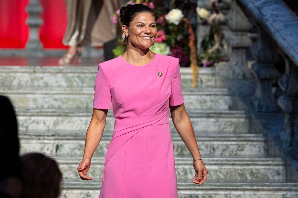 Victoria has repeatedly proven her dedication to sustainable fashion, often opting for eco-conscious designers or giving new life to existing pieces in her wardrobe. 