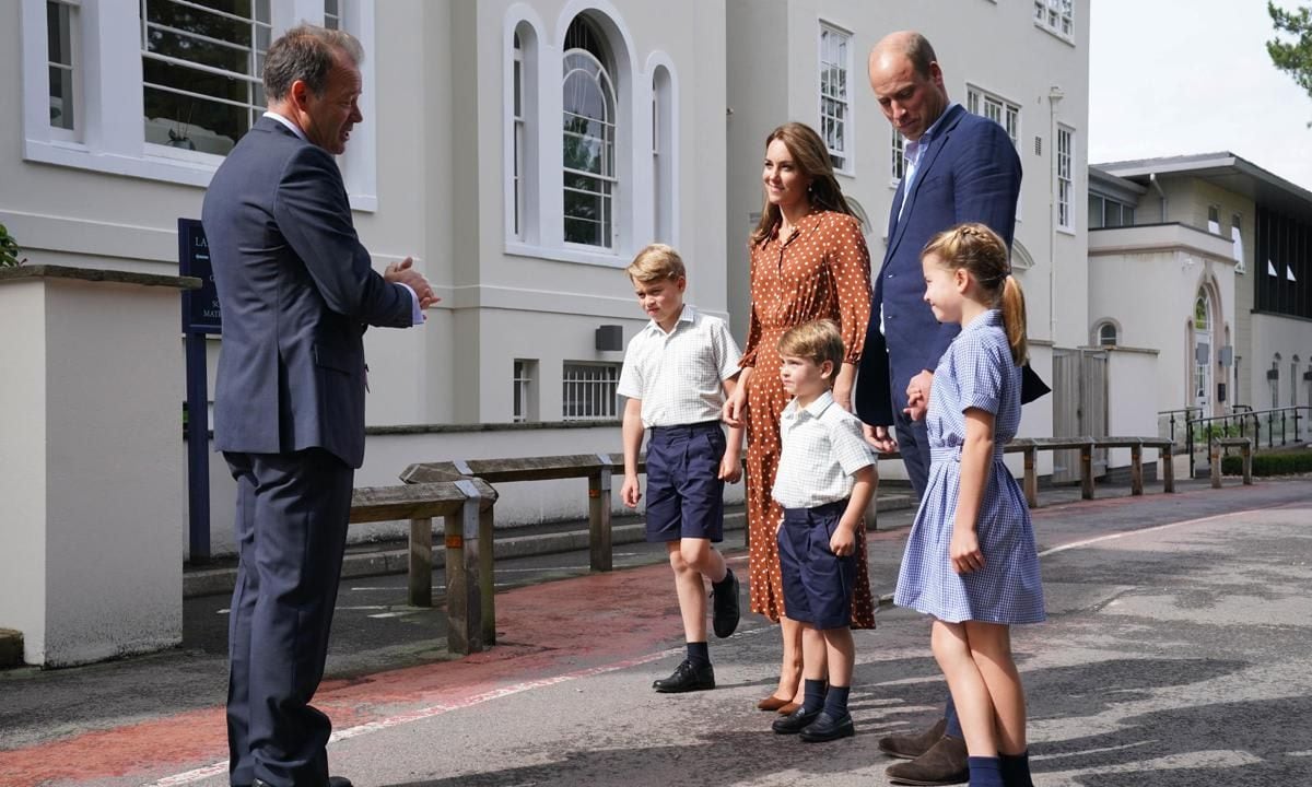 William and Kate went inside the school with their kids for refreshments before George, Charlotte and Louis went to their classrooms to meet their teachers and other students.