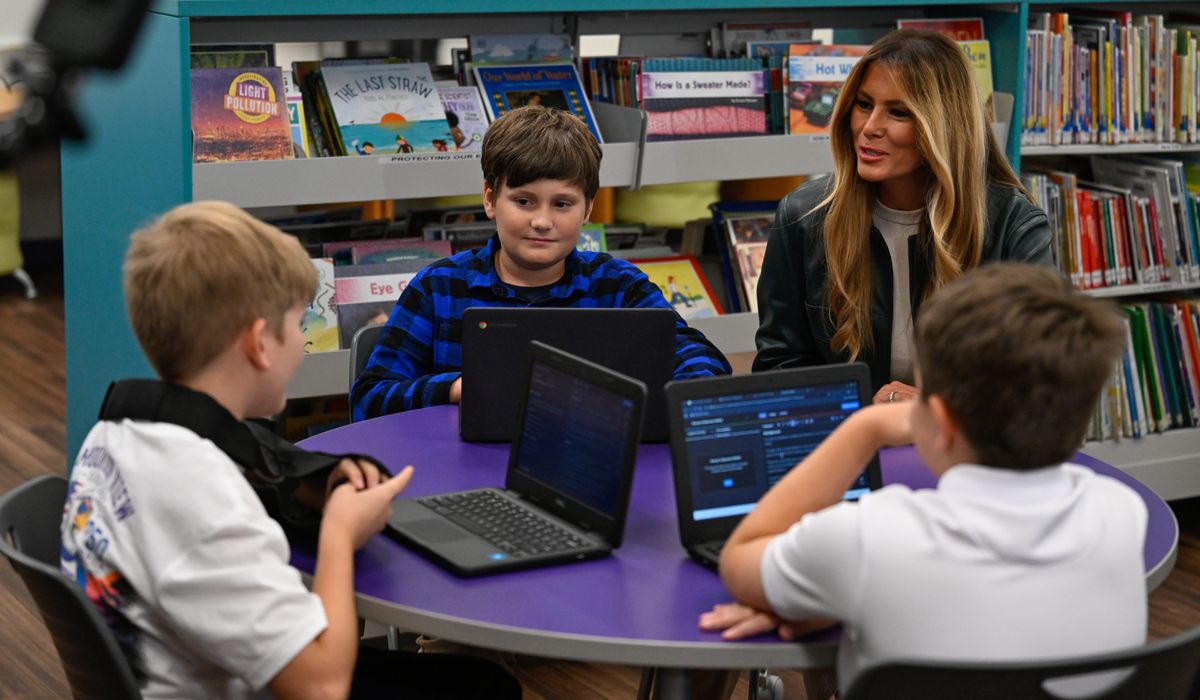 The first lady joined elementary school students in the classroom as they demonstrated how artificial intelligence is being incorporated into their lessons.