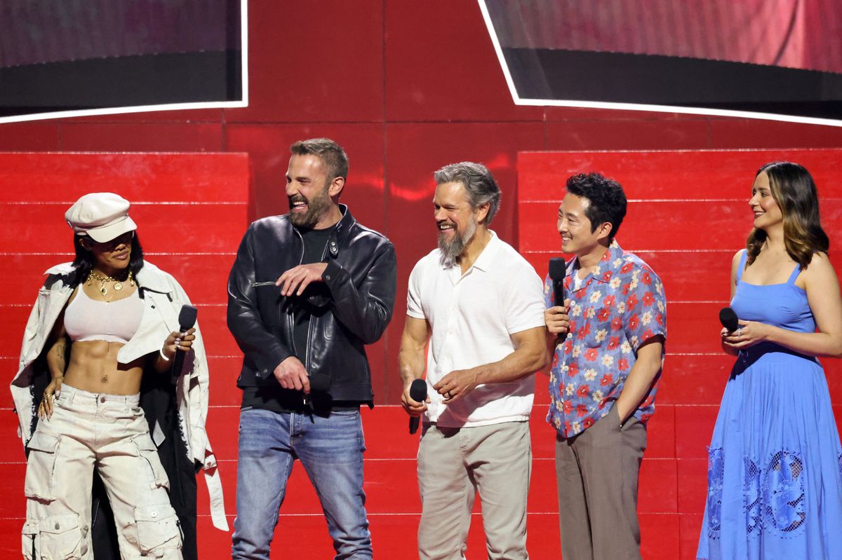 Teyana Taylor, Ben Affleck, Matt Damon, Steven Yeun, and Catalina Sandino Moreno 