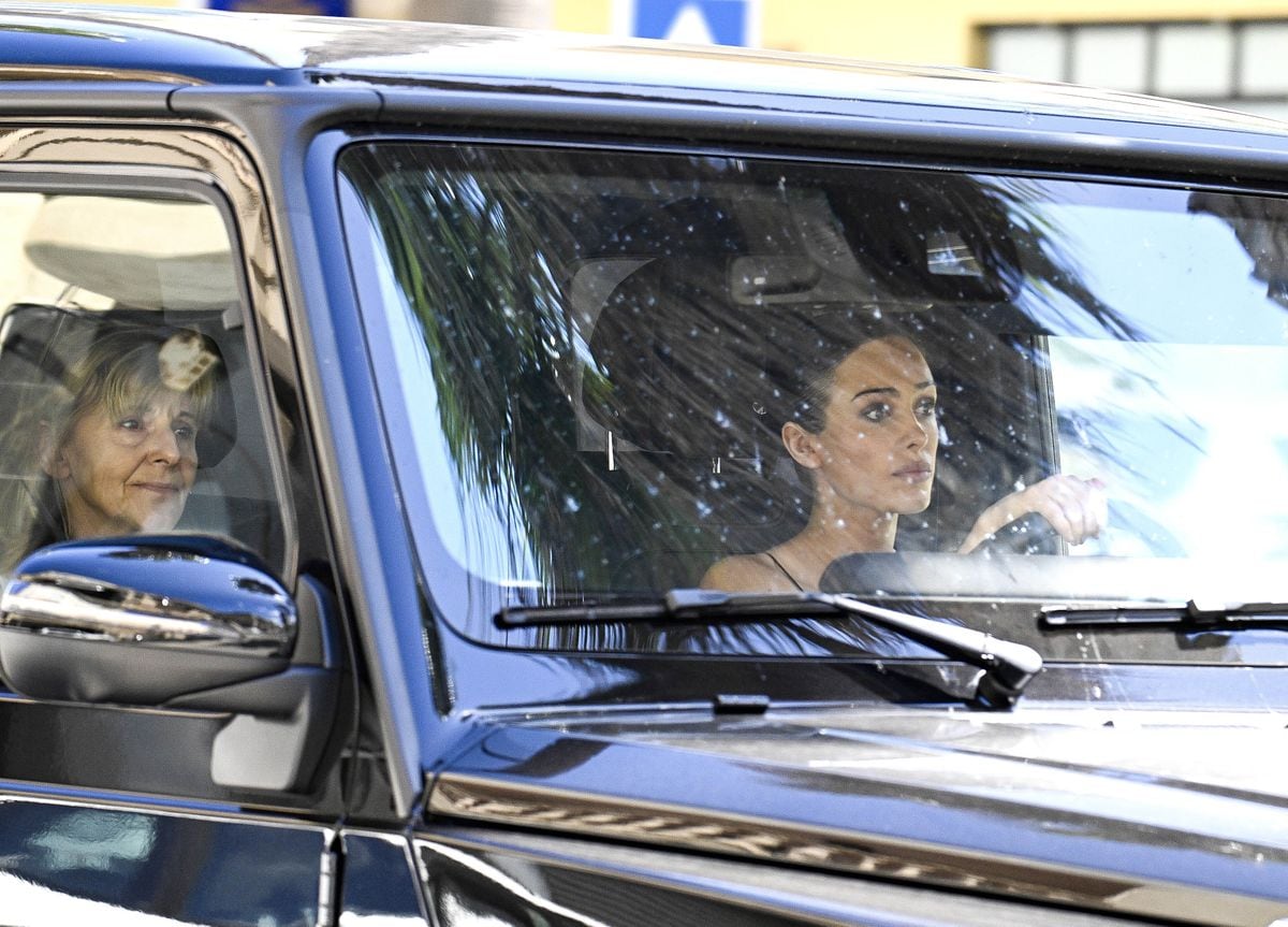 Bianca Censori is seen at a medical centre in Mallorca.
