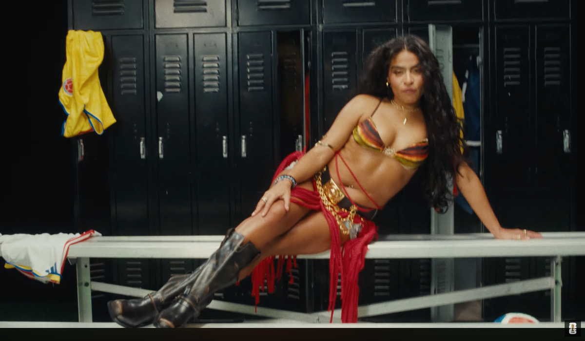 The emotional track blends alternative R&B, global pop, and Middle Eastern influences.