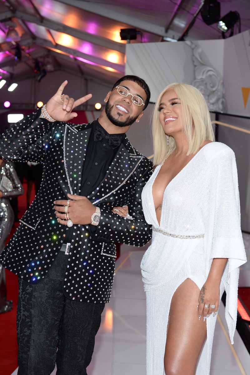 Anuel AA and Karol G on the red carpet at the Mandalay Bay Resort and Casino in Las Vegas, NV on April 25, 2019 -- (Photo by: Bryan Steffy/Telemundo/NBCU Photo Bank/NBCUniversal via Getty Images)