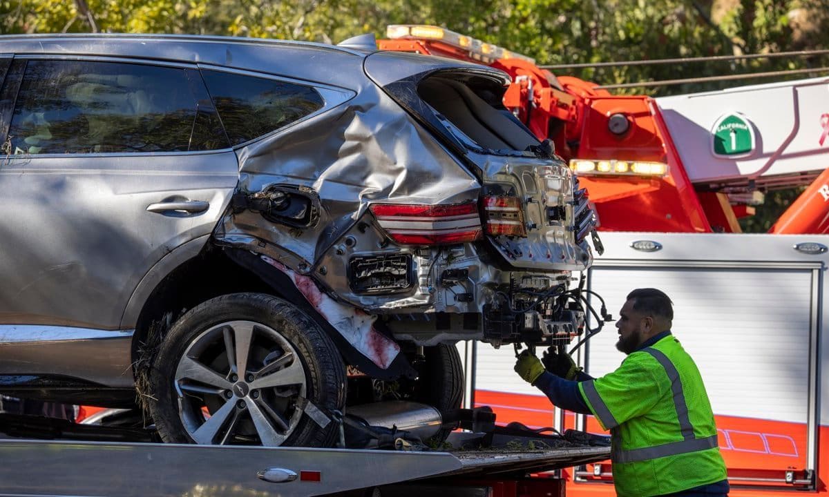 Tiger Woods Injured In Rollover Car Crash