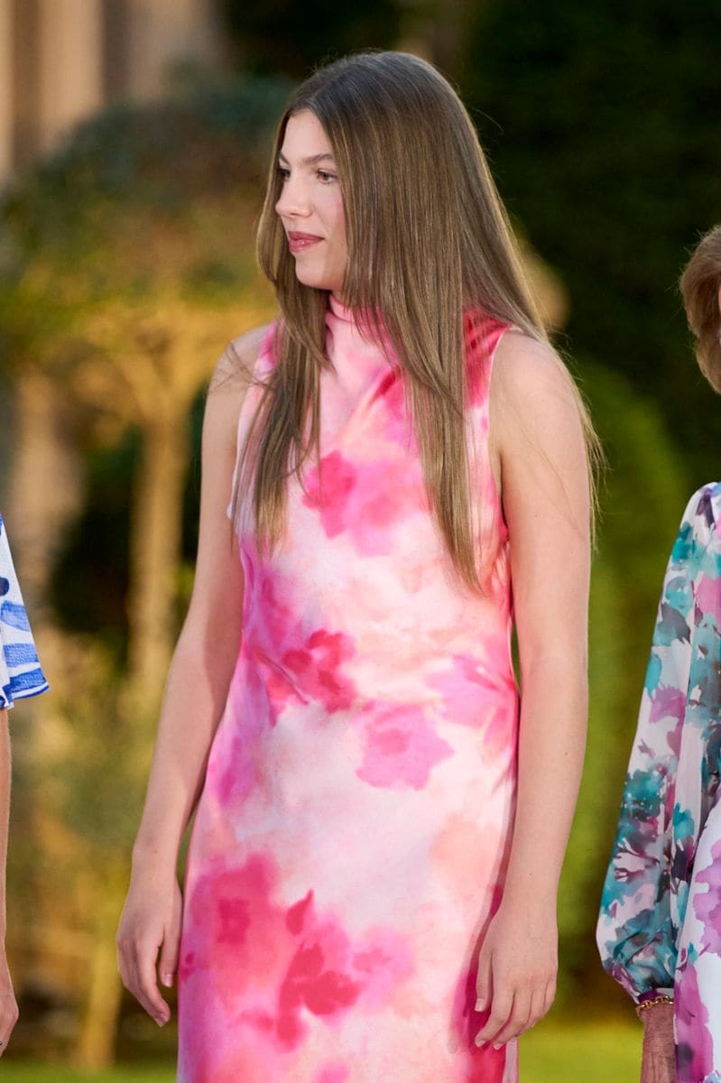 Infanta Sofía shines in bold Zara look at royal reception