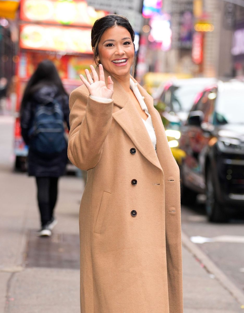 Gina Rodriguez is seen leaving the ABC Television Studios on January 13, 2025 in New York City. (Photo by XNY/Star Max/GC Images)
