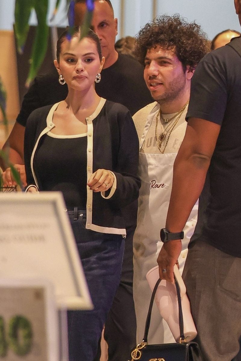 Selena Gomez channels retro ’60s glam on date night with Benny Blanco at Eataly