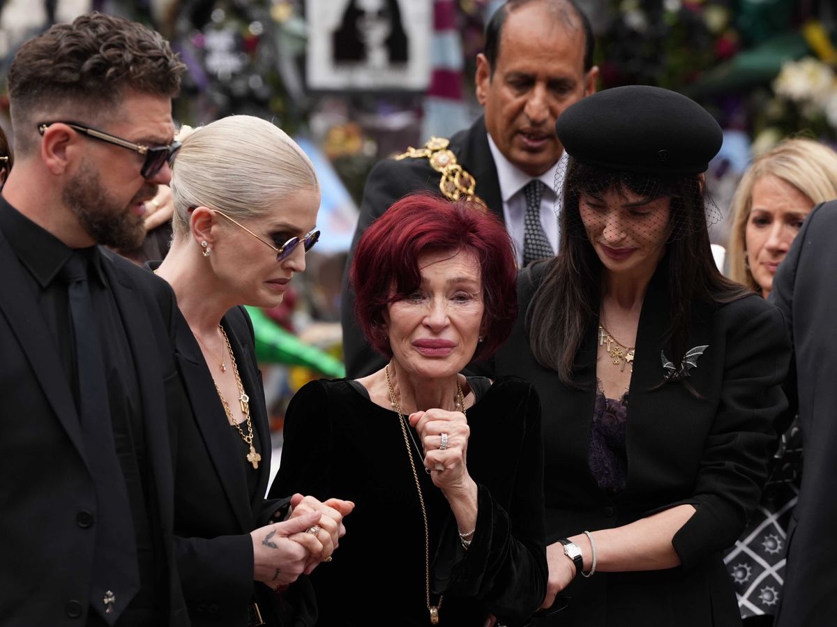 The wife of Ozzy Osborne Sharon Osbourne mourns during the funeral ceremony of Ozzy Osbourne.