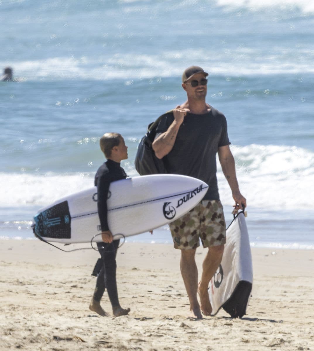 The Hemsworth kids have been immersed in surf culture for years now. 