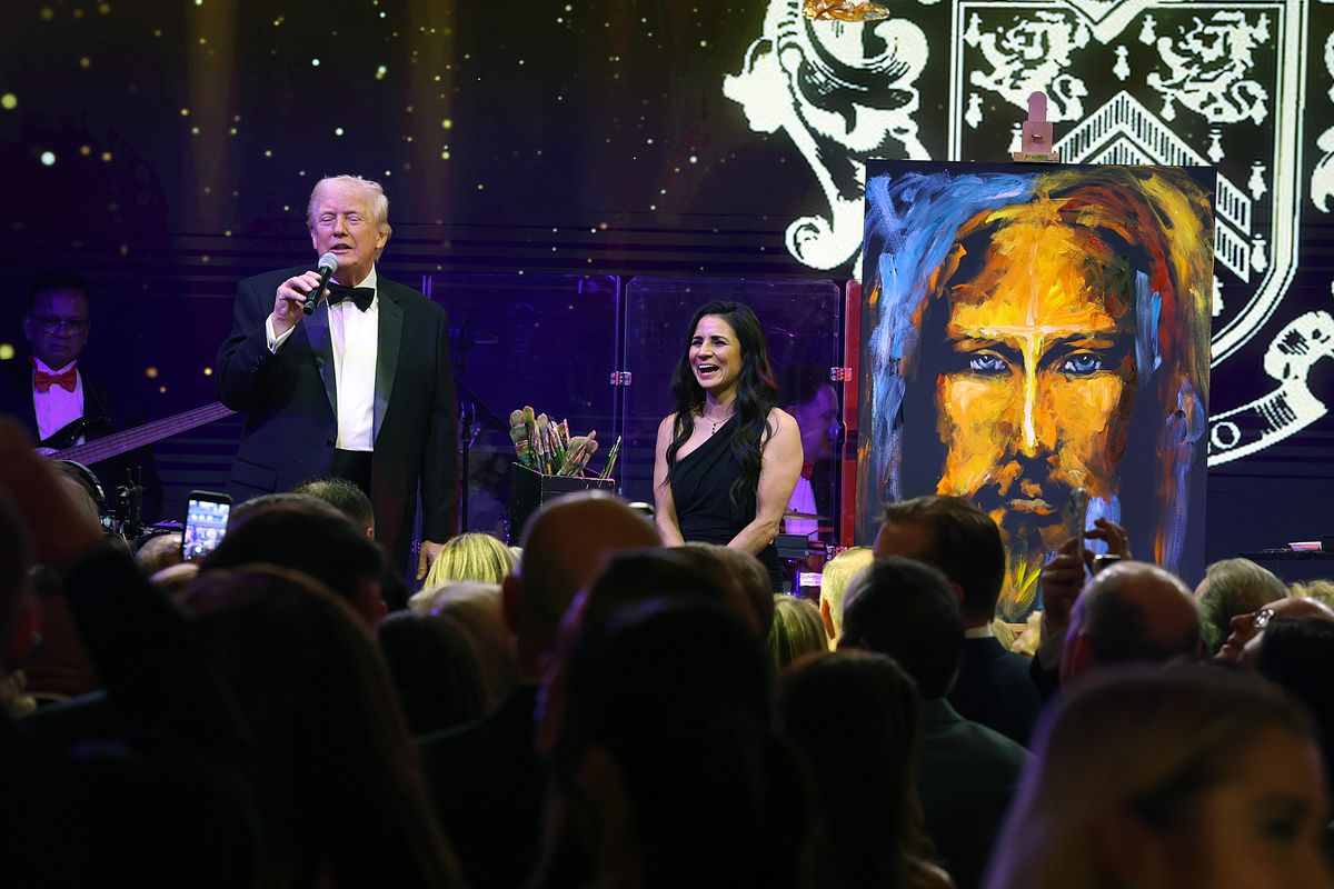 PALM BEACH, FLORIDA - DECEMBER 31: U.S. President Donald Trump speaks to guests during a New Yearâs Eve event at his Mar-a-Lago home on December 31, 2025 in Palm Beach, Florida. The President addressed guests and celebrated the arrival of 2026. (Photo by Joe Raedle/Getty Images)