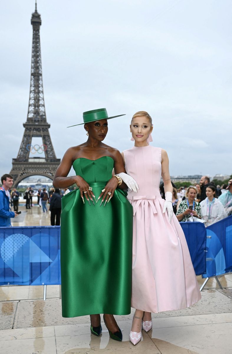 Cynthia Erivo dan Ariana Grande