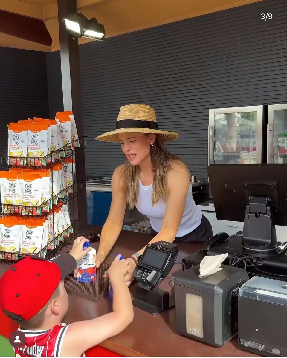 Jennifer even put a shift in at the counter