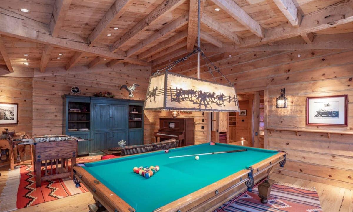 celebrity home photos