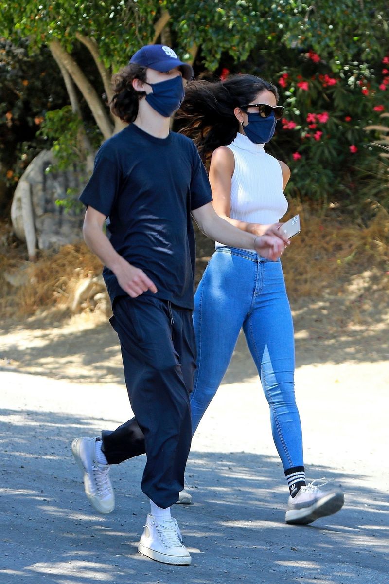 Eiza Gonzalez and Timothée Chalamet enjoying a sweet PDA moment during romantic getaway in Mexico in 2020