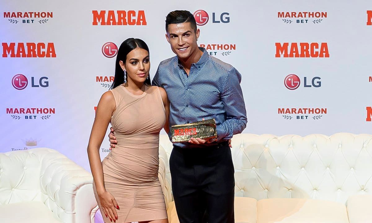 Cristiano Ronaldo Receives 'Marca Leyenda' Award