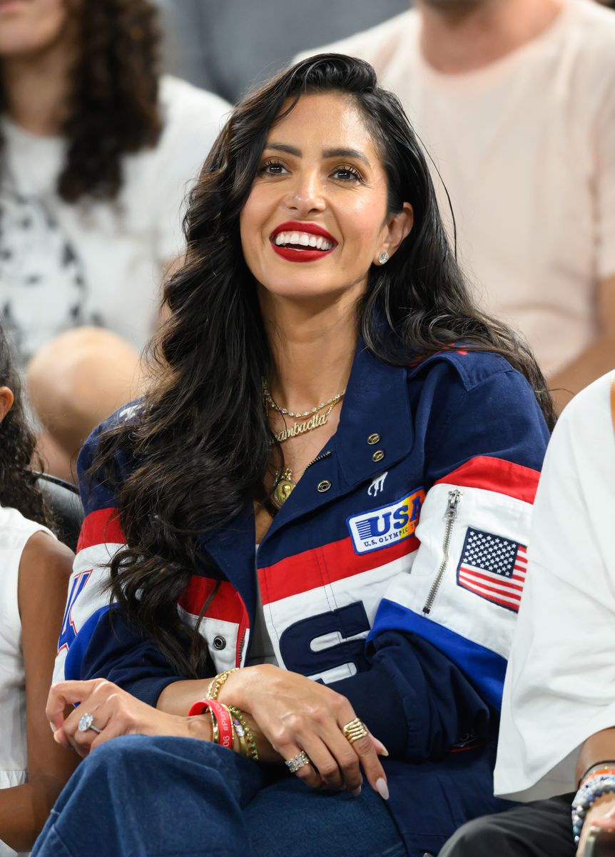 Vanessa Bryant attends the women's basketball semi-final match between Team USA and Team Australia