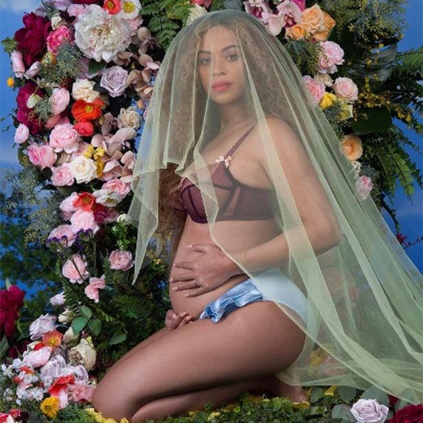 Beyonce announced her twin pregnancy with an epic Instagram photo that quickly became the "most-liked Instagram" of all time.
Photo: Instagram/@beyonce