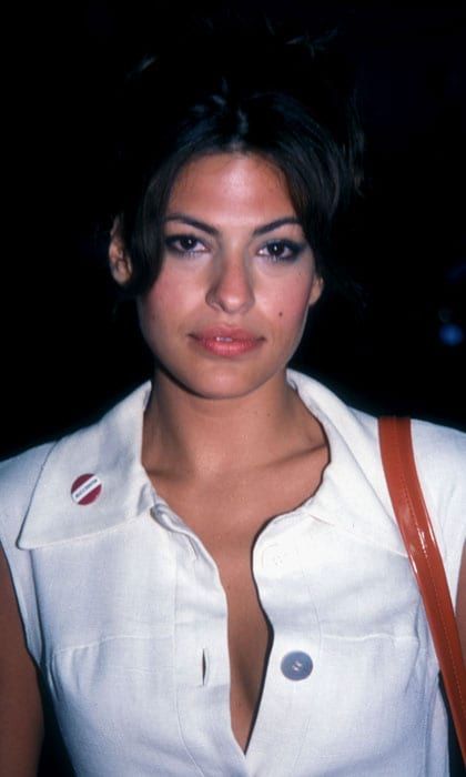 Eva Mendes, the stylish Cuban actress, and her most iconic beauty looks
