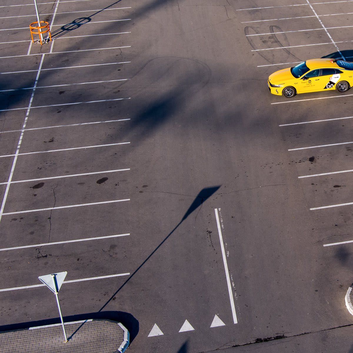 Parking lots at shopping malls outside Moscow amid COVID-19 lockdown