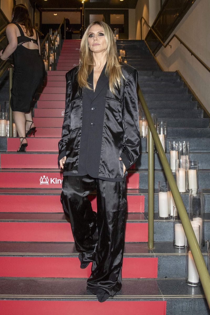 Heidi Klum turned heads as she stepped out in New York City for an evening event with friends. 