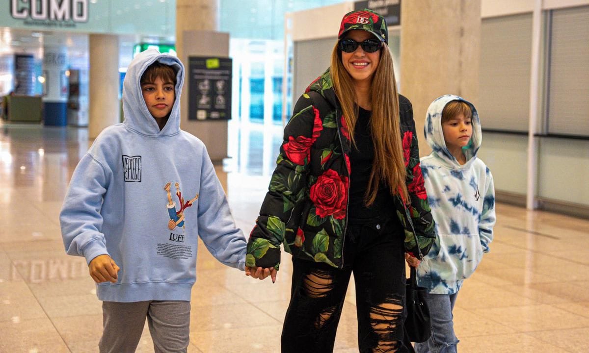 Singer Shakira and sons Milan and Sasha Pique in Barcelona, 9 March 2023.