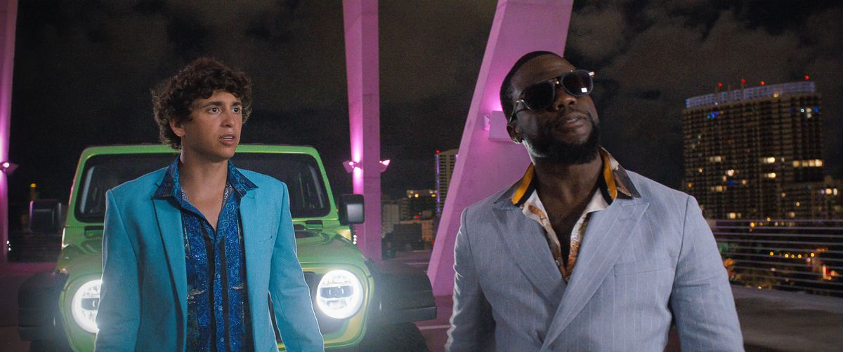 Marcello Hernandez as Nick and Kevin Hart as Joe
