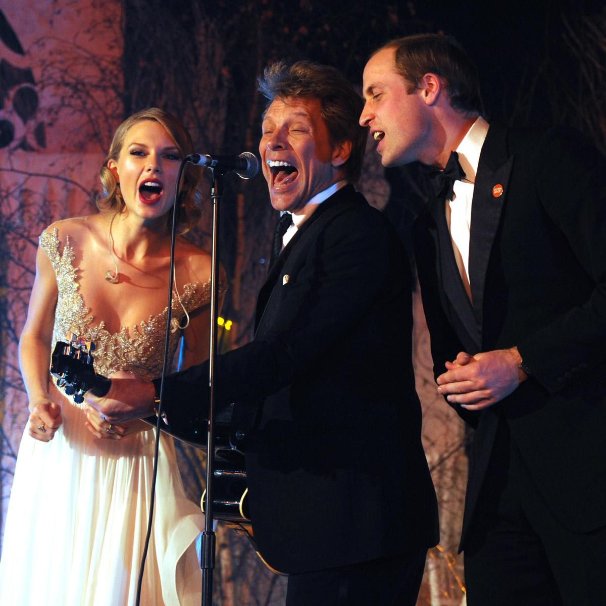 The trio sung "Livin’ on a Prayer"