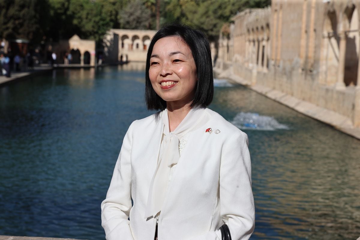 Japanese Princess Akiko of Mikasa feeds the fish as she visits historical Balikligol 