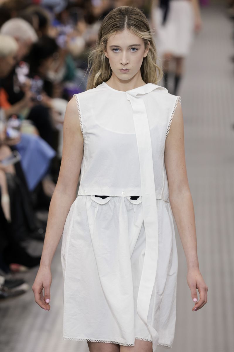 Sunday Rose Kidman Urban walks the runway during the Miu Miu Ready to Wear Spring/Summer 2025 fashion show as part of the Paris Fashion Week on October 01, 2024 in Paris, France